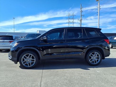 Certified 2023 Honda Passport EX-L image 6