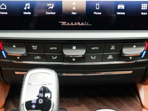 Certified 2023 Maserati Quattroporte Modena Q4 AWD/4WD image 51