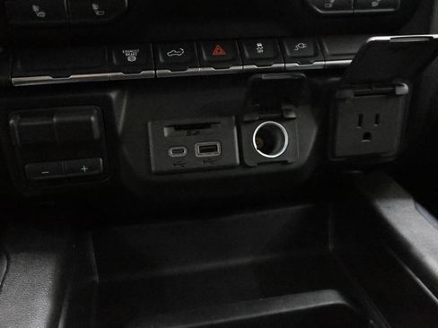Used 2022 Chevrolet Silverado 2500 LT w/ Convenience Package AWD/4WD image 40