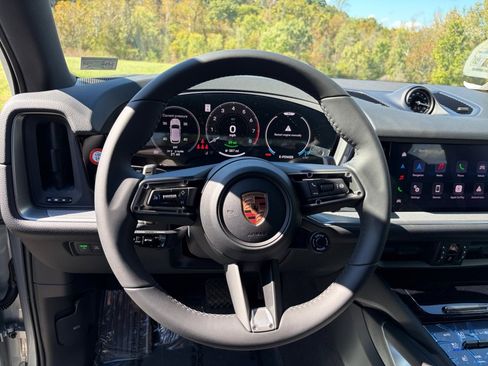 New 2026 Porsche Cayenne E-Hybrid image 15