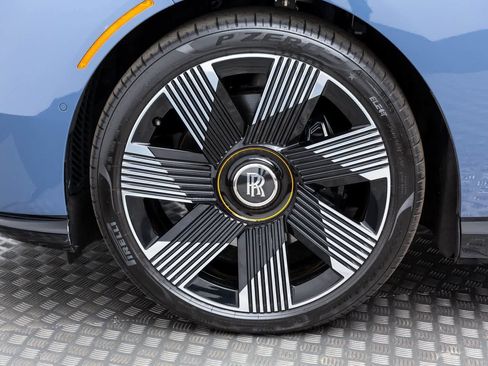 Certified 2024 Rolls-Royce Spectre w/ Spectre Launch Package image 7