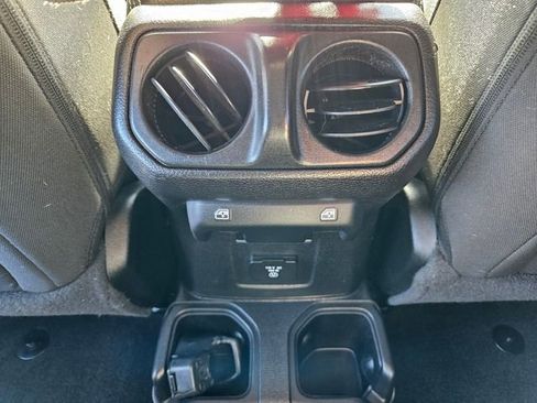 Used 2020 Jeep Wrangler Unlimited Sahara w/ Cold Weather Group AWD/4WD image 14