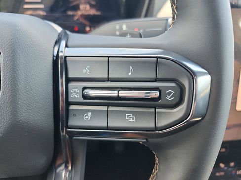 New 2026 GMC Terrain AT4 w/ Convenience Package III image 21