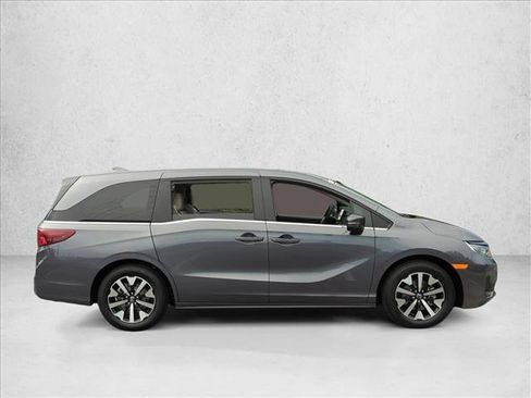 Used 2026 Honda Odyssey EX-L image 4