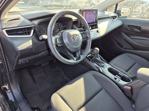 Used 2024 Toyota Corolla LE FWD image 17