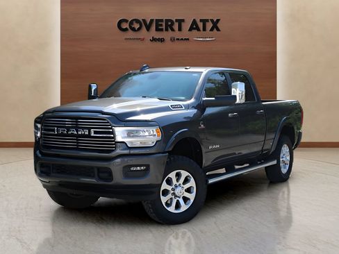Used 2022 RAM 2500 Laramie AWD/4WD image 1
