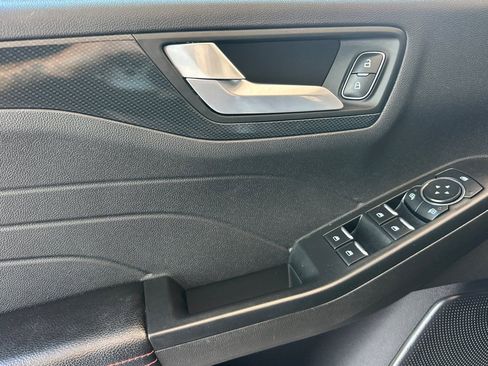 Certified 2024 Ford Escape ST-Line w/ Tech Pack #1 FWD image 10
