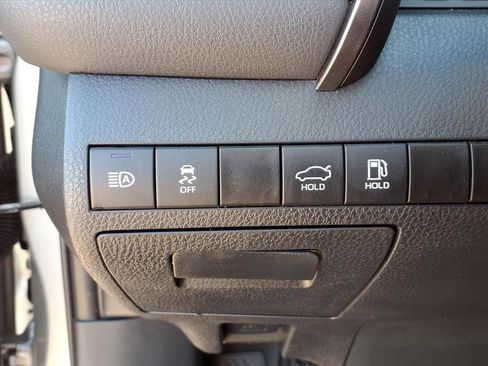 Used 2024 Toyota Camry LE image 21