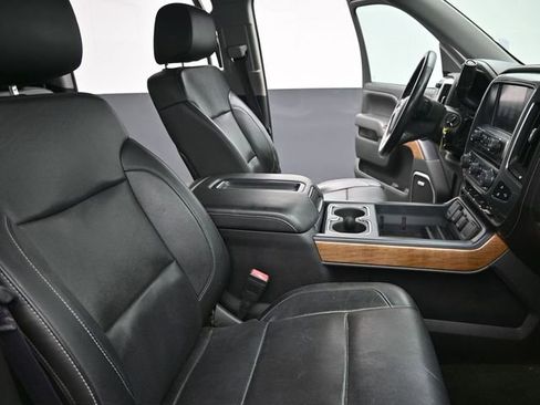 Used 2015 Chevrolet Silverado 1500 LTZ w/ LTZ Plus Package AWD/4WD image 22
