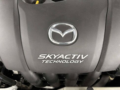 Used 2015 MAZDA MAZDA3 i Touring image 10