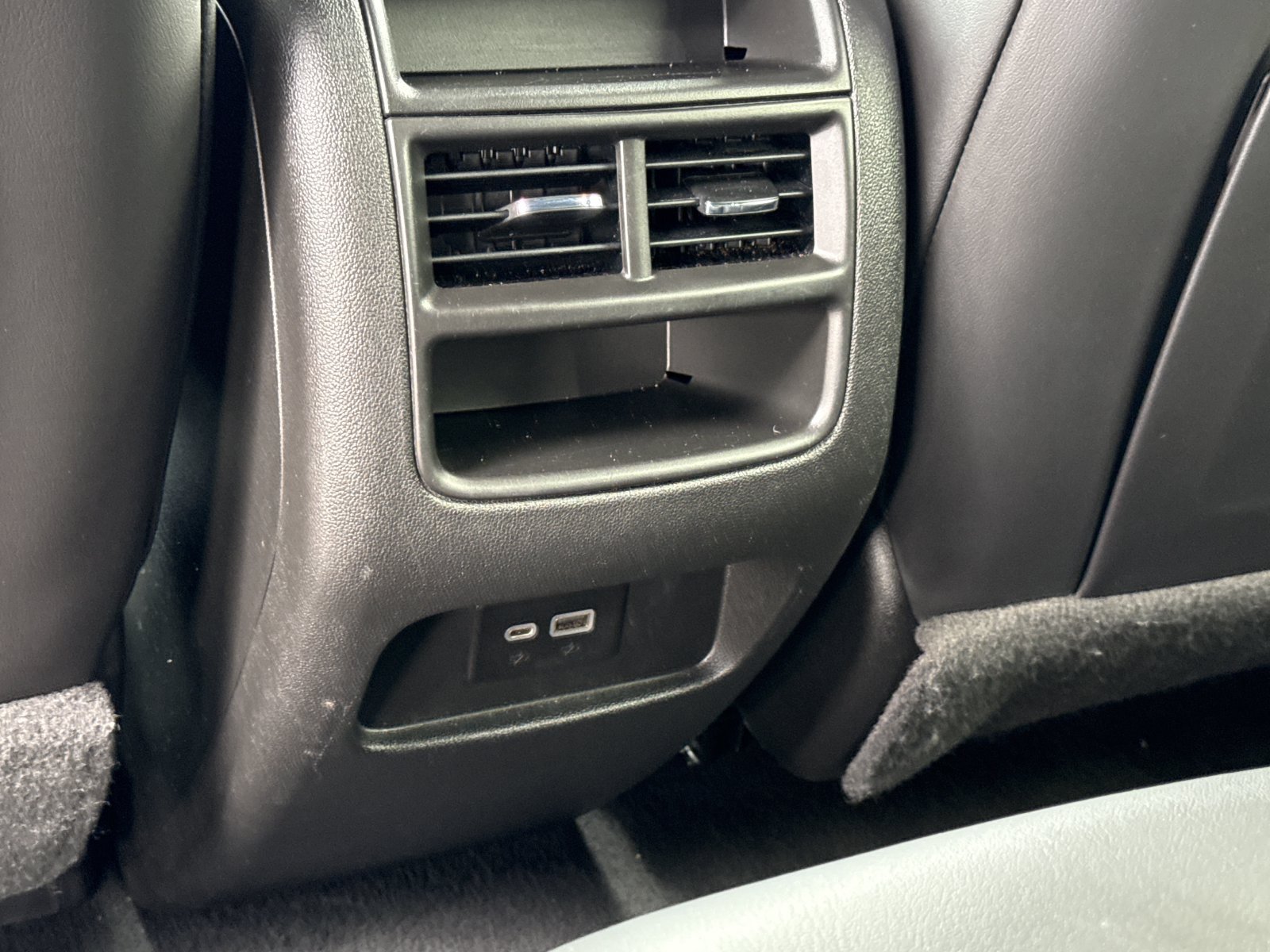 Used 2021 Cadillac XT5 Premium Luxury FWD image 11