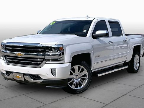 Used 2017 Chevrolet Silverado 1500 High Country image 3