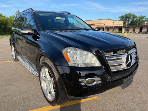 Used 2008 Mercedes-Benz GL 550 4MATIC image 3