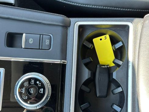 Used 2024 Mitsubishi Outlander SEL image 21