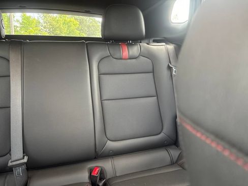 Used 2024 Chevrolet Trax RS FWD image 32