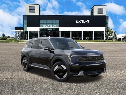 New 2026 Kia EV9 Wind AWD/4WD image 8