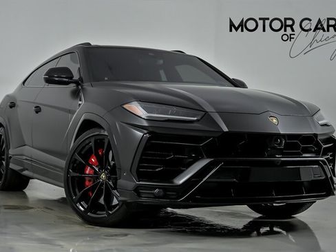 Used 2022 Lamborghini Urus AWD/4WD image 1