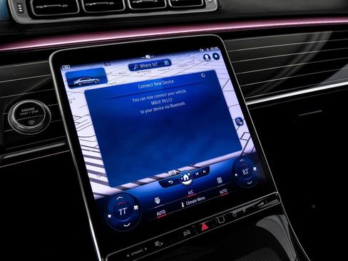 Used 2022 Mercedes-Benz S 580 4MATIC Sedan w/ AMG Line Package image 29