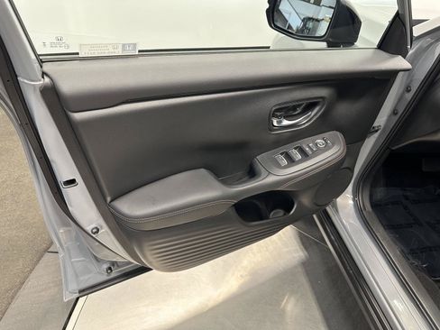 Certified 2026 Honda HR-V Sport image 13