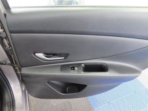 Used 2023 Hyundai Elantra SEL w/ Convenience Package FWD image 26