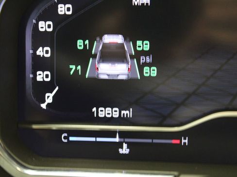 Used 2025 GMC Sierra 2500 Denali image 10