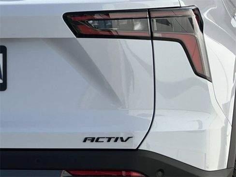 New 2026 Chevrolet Equinox ACTIV image 7