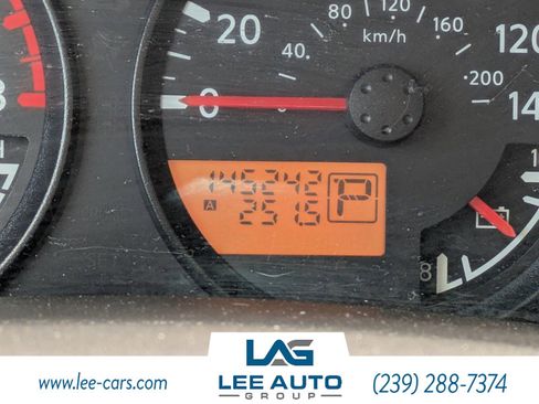 Used 2008 Nissan Xterra X image 21