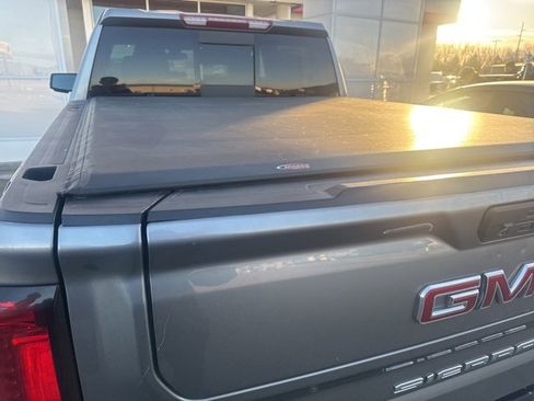 Used 2020 GMC Sierra 1500 SLT w/ SLT Premium Plus Package image 2