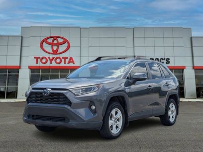 Used 2019 Toyota RAV4 XLE w/ Convenience Package