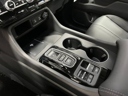 New 2026 Honda Pilot Touring image 23