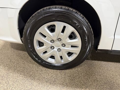 Used 2019 Dodge Grand Caravan SE image 66