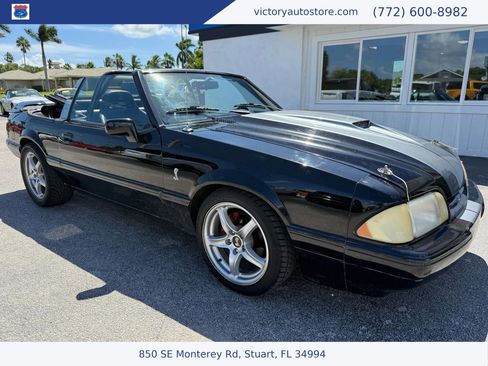 Used 1989 Ford Mustang LX image 2
