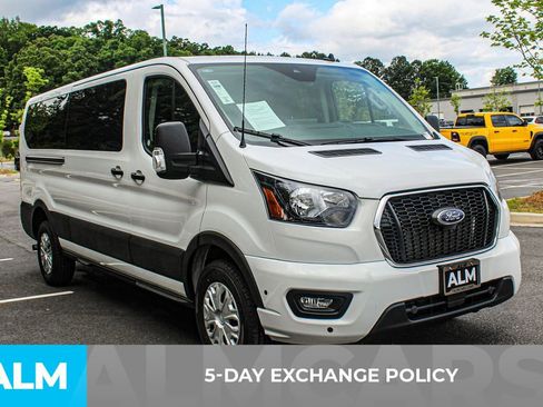 Used 2025 Ford Transit 350 XLT RWD image 4