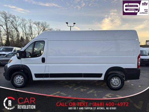 Used 2023 RAM ProMaster 2500 FWD image 4
