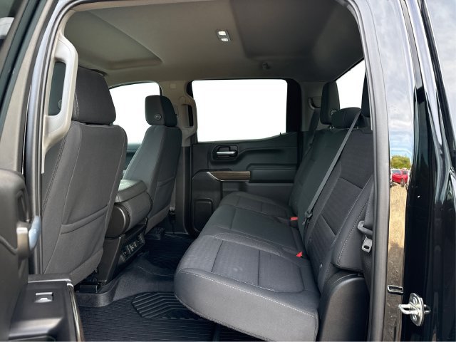 Used 2020 Chevrolet Silverado 1500 LT Trail Boss w/ Bed Protection Package AWD/4WD image 11