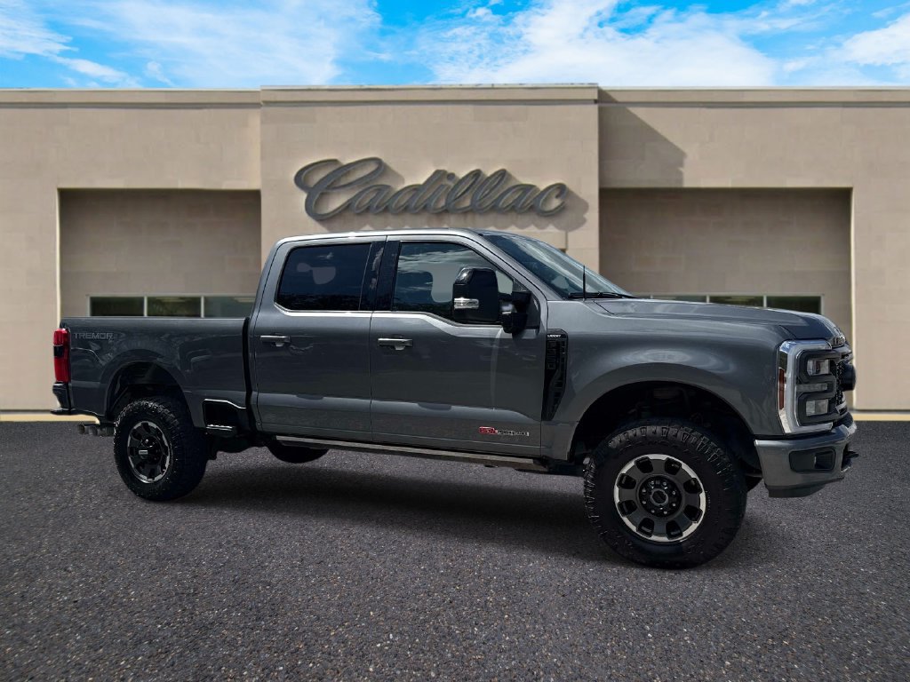 Used 2024 Ford F350 Lariat w/ Tremor Off-Road Package AWD/4WD image 1