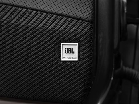 Used 2021 Ferrari 812 GTS image 56