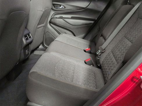 Certified 2024 Chevrolet Equinox LT w/ LPO, Floor Liner Package image 23