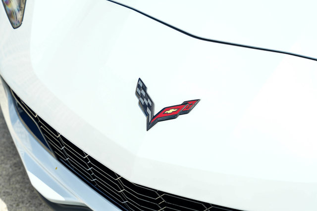 Used 2018 Chevrolet Corvette Stingray Coupe w/ 1LT RWD image 51