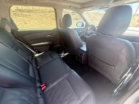 Certified 2024 Nissan Rogue Platinum image 32