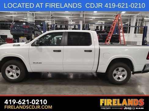 New 2026 RAM 1500 Big Horn AWD/4WD image 5