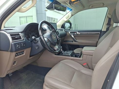 Certified 2023 Lexus GX 460 Premium AWD/4WD image 2