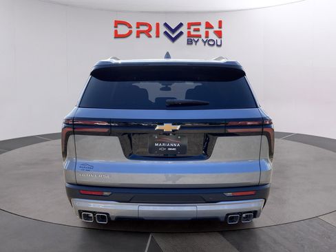 New 2026 Chevrolet Traverse LT image 4