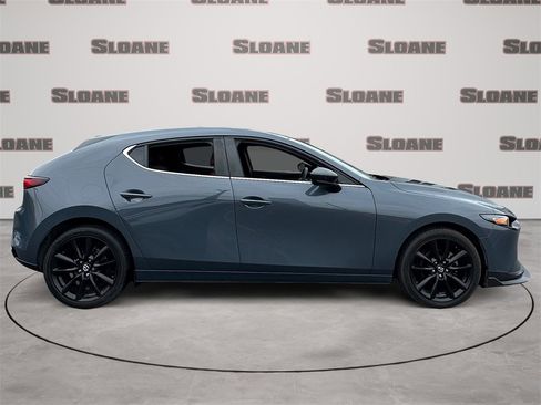 Used 2022 MAZDA MAZDA3 s image 6