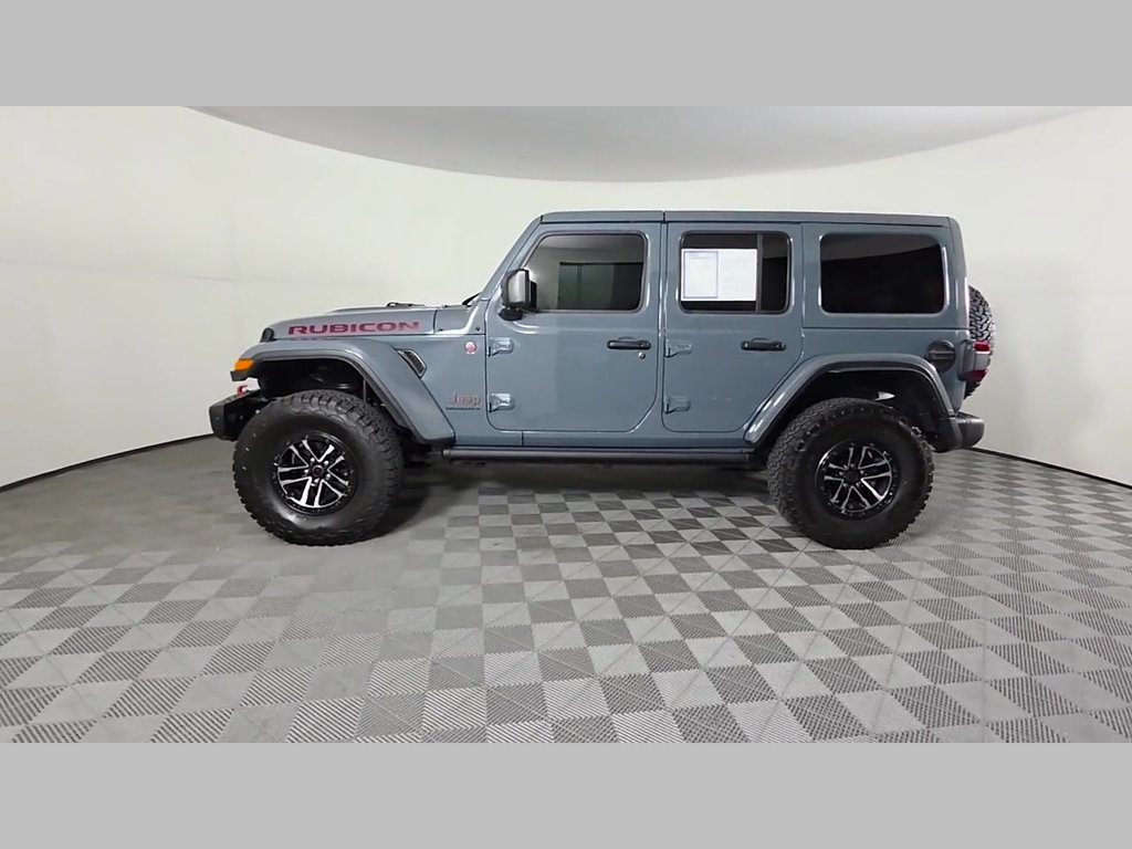 Used 2024 Jeep Wrangler Unlimited Rubicon AWD/4WD image 47