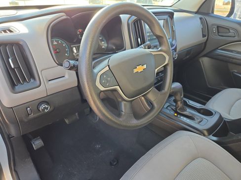 Used 2017 Chevrolet Colorado W/T w/ WT Convenience Package image 12