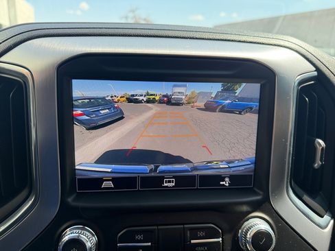 Used 2021 GMC Sierra 1500 SLT AWD/4WD image 25