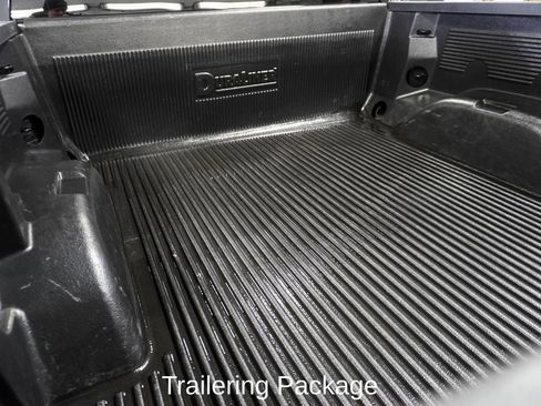 Used 2025 Chevrolet Silverado 1500 LT image 5