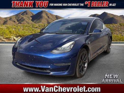 Used 2019 Tesla Model 3 Standard Range Plus RWD image 1