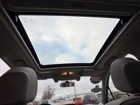 Used 2015 Subaru Forester 2.5i Limited image 15